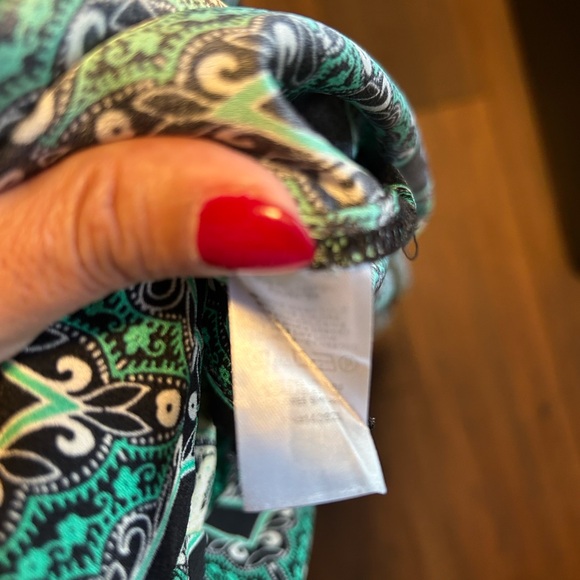 LOFT Long Sleeve Blouse Featuring Green, Black and Yellow Paisley Design - Picture 6 of 7